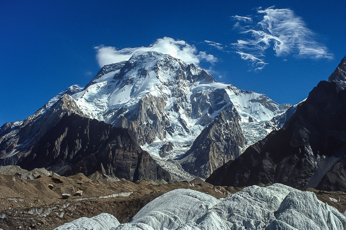 Clouds over Broad Peak Clouds over Broad Peak