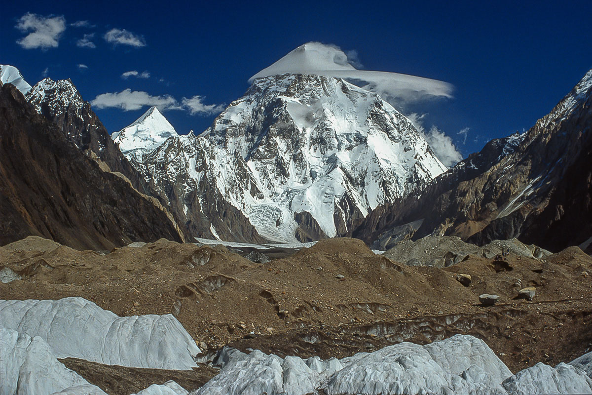K2 and Lenticular Cloud K2 and Lenticular Cloud